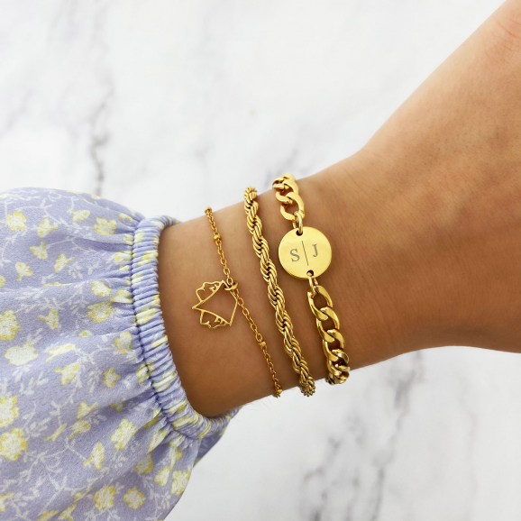 Shop de mooiste sterrenbeeld armbanden in het goud