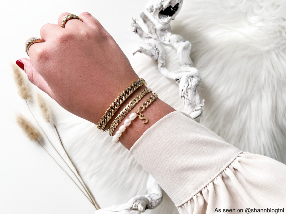 Initial armband chain & pearl kleur goud