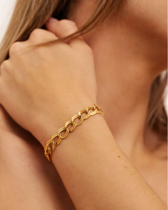 Gouden armband met chains
