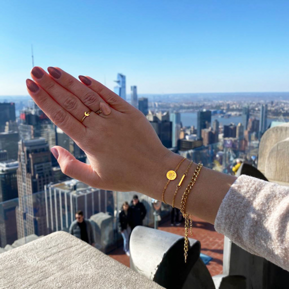 Leuke ringen voor om de hand voor een complete look in new york