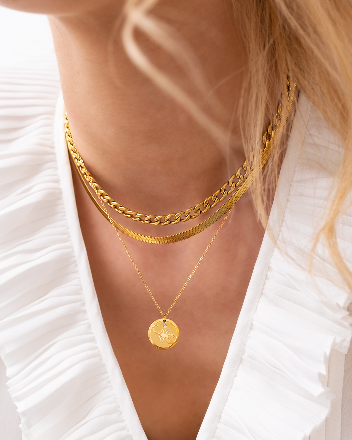 beetje Plateau Scorch Sterrenbeeld ketting |Zodiac sign ketting goldplated | FINASTE