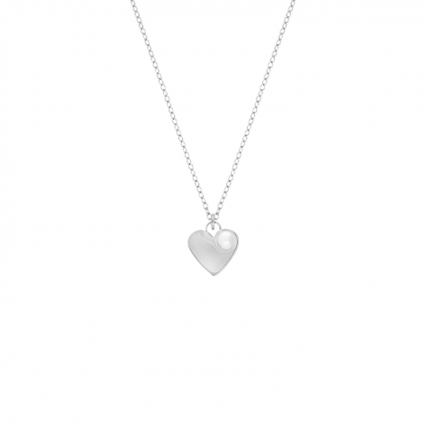 Heart & pearl necklace