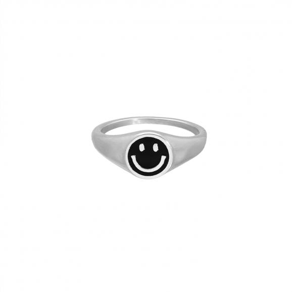 Zilveren ring met zwarte smiley