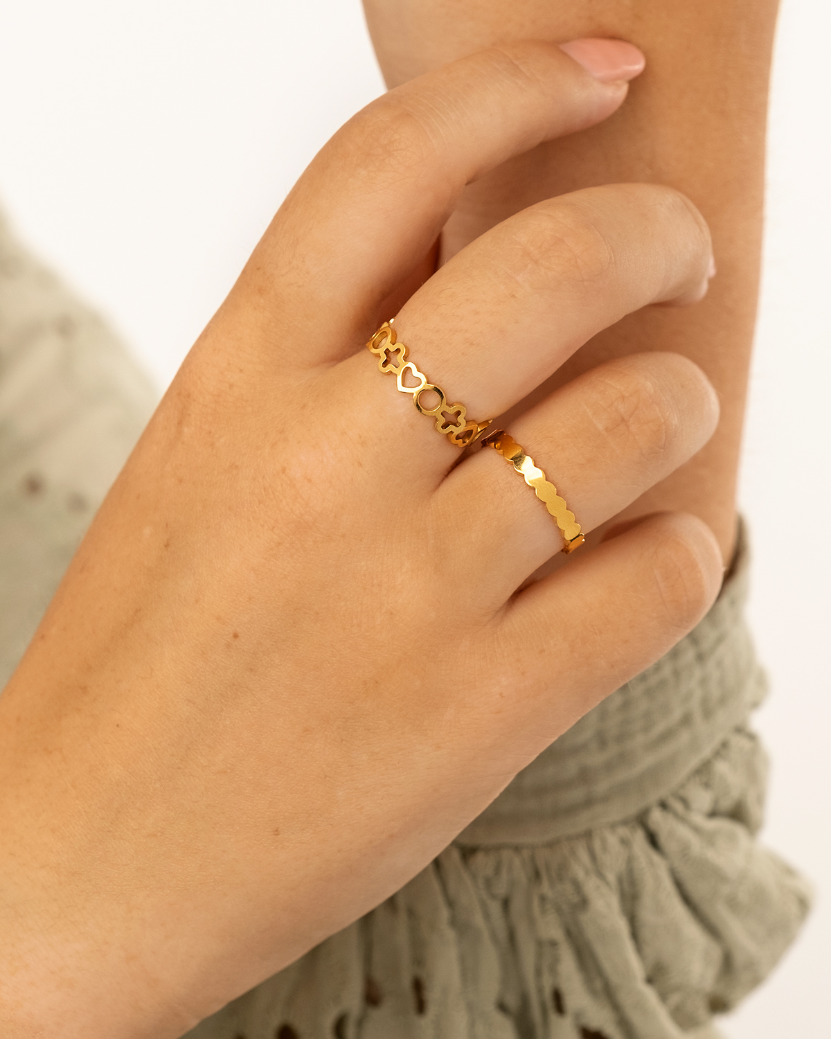 Cute symbols ring goudkleurig