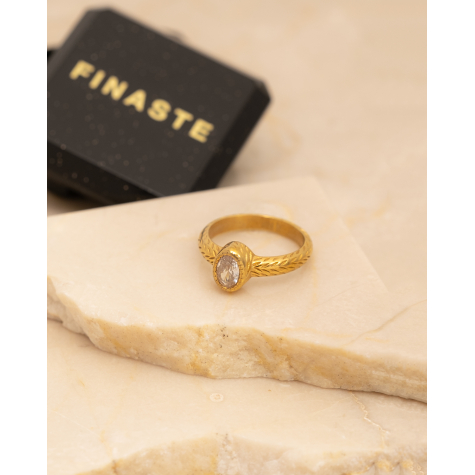Vintage stone ring goudkleurig