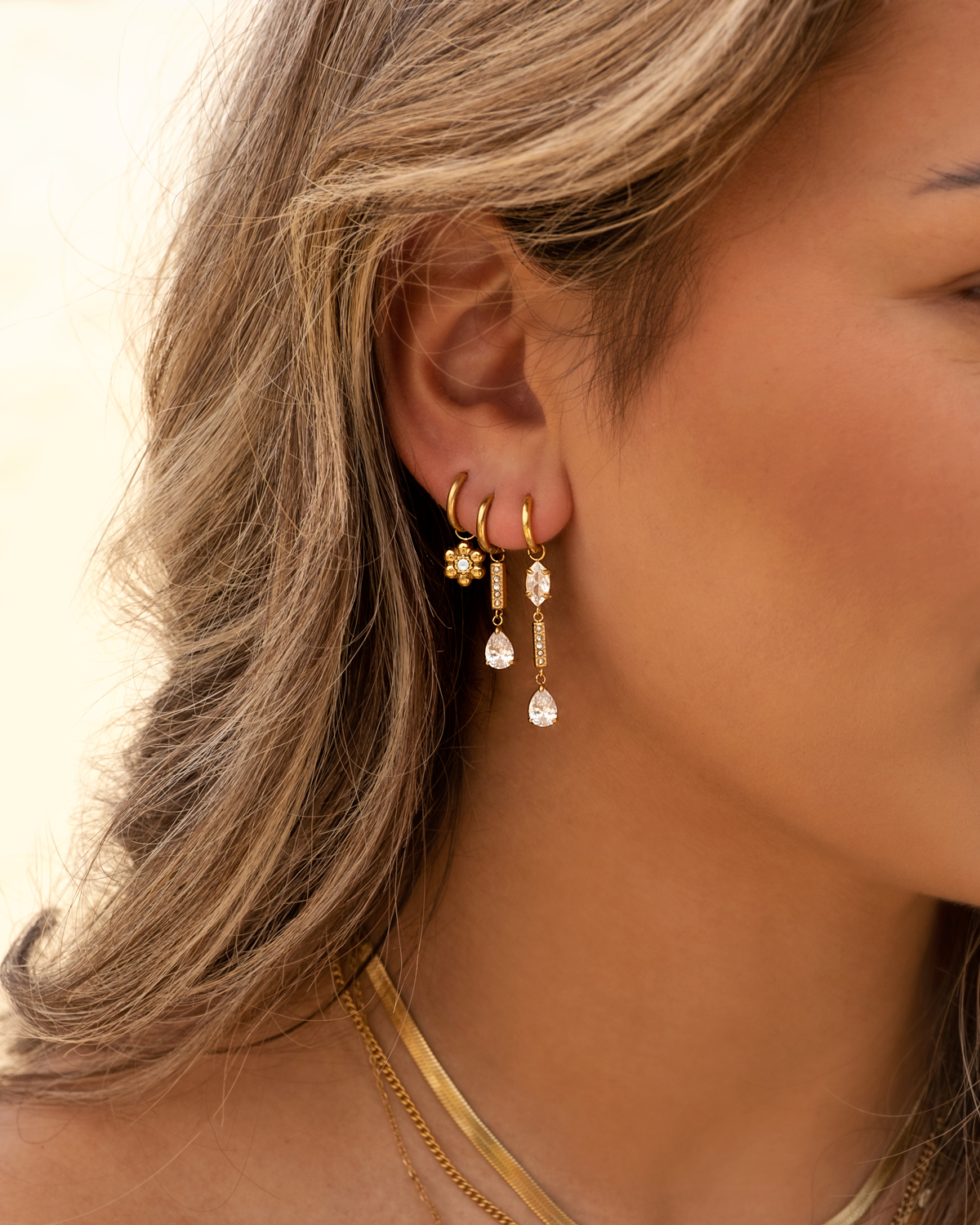 Earrings Daisy Pearl goldplated 