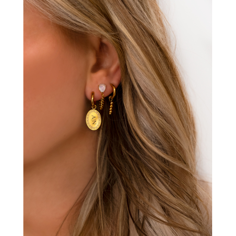 Mandala oorbellen met naam goud