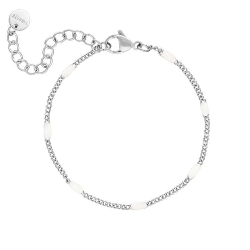 Zilveren armband met witte bolletjes