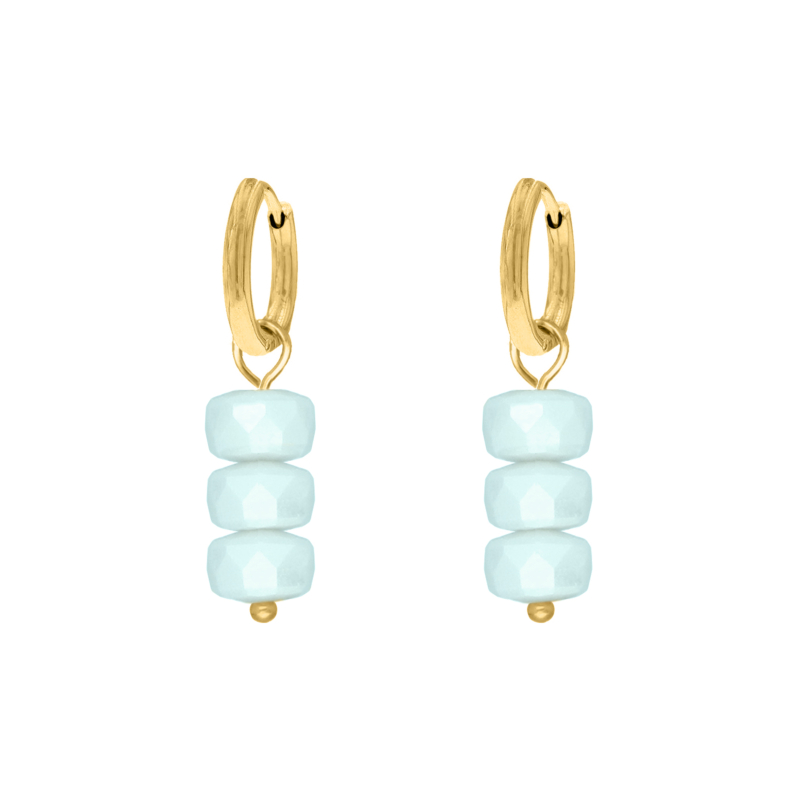 Baby blue oorbellen goudkleurig