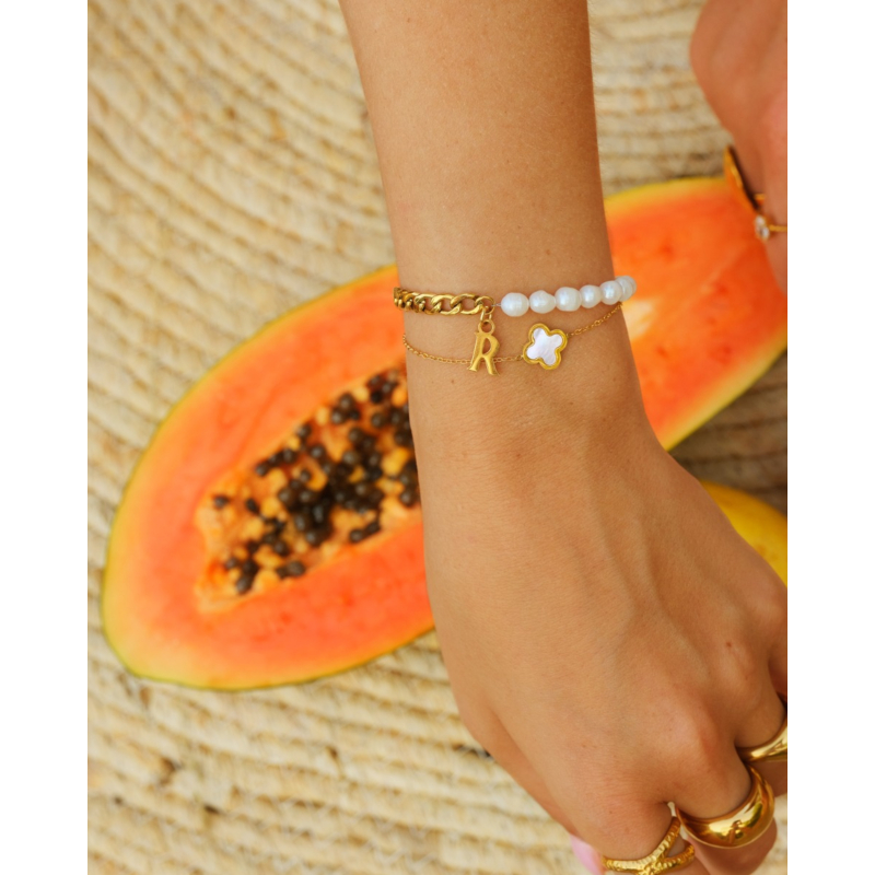 Initial armband chain & pearl kleur goud