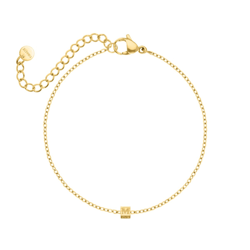 Letter armband initial cubes goudkleurig