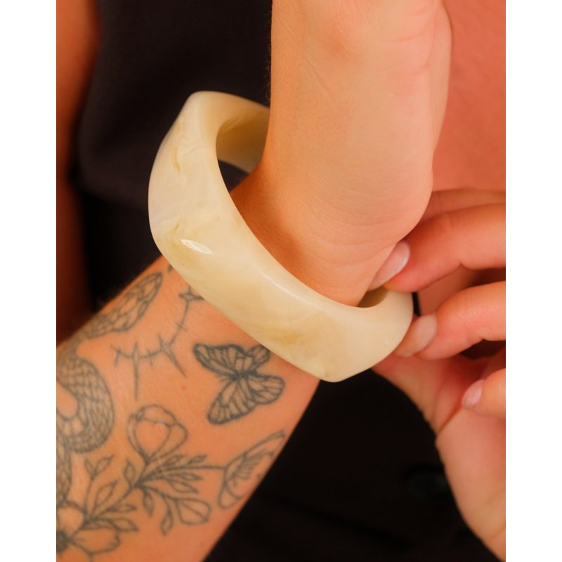 Bangle organic white