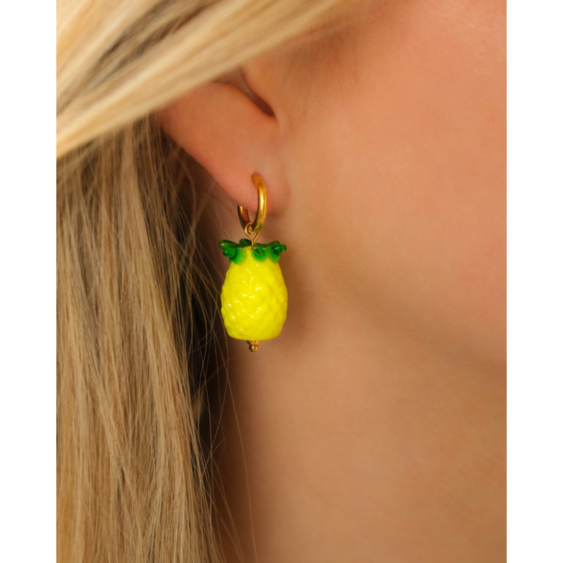 Oorbellen ananas goudkleurig