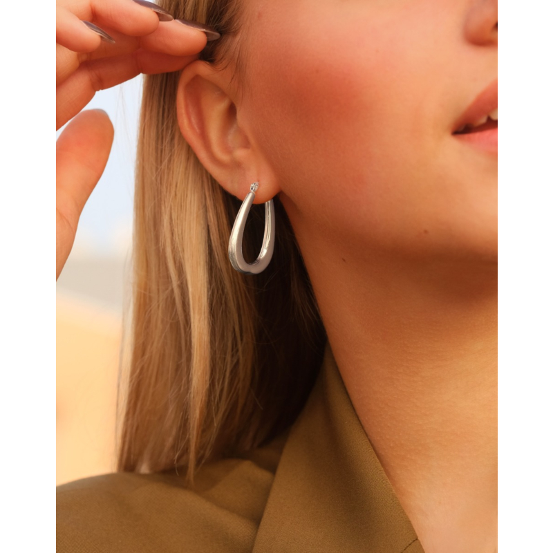Minimal organic hoops