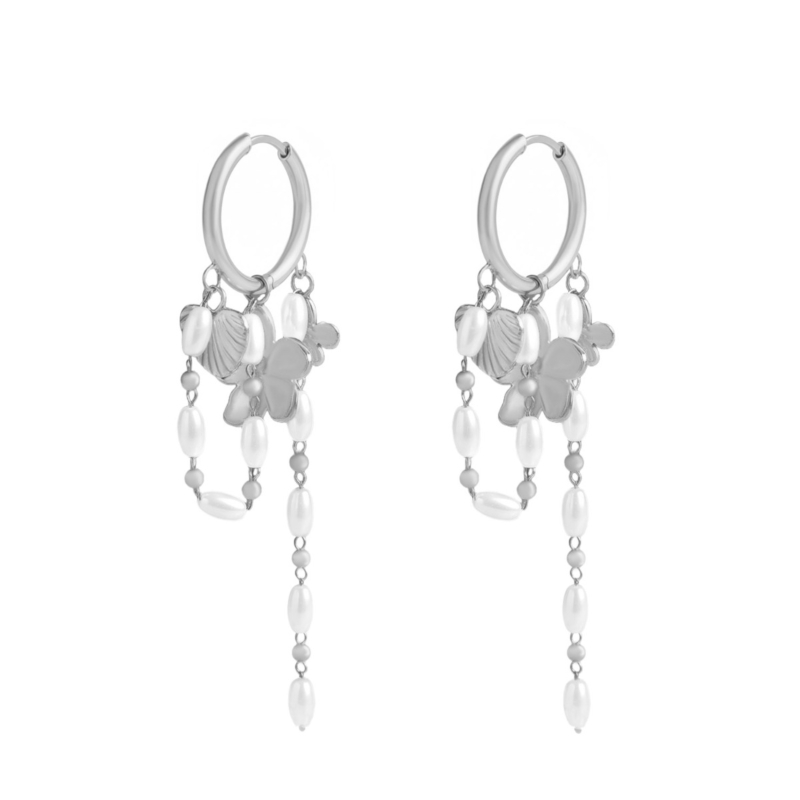 Multi pearl oorbellen met bedeltjes
