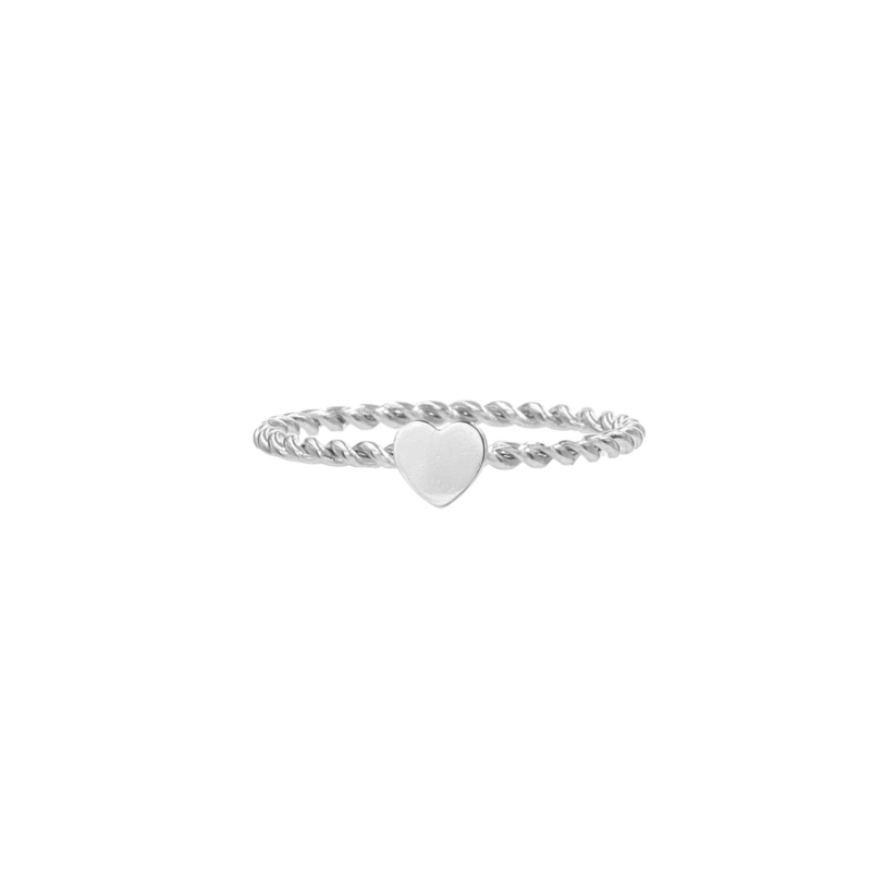 Gedraaide ring met hartje zilver