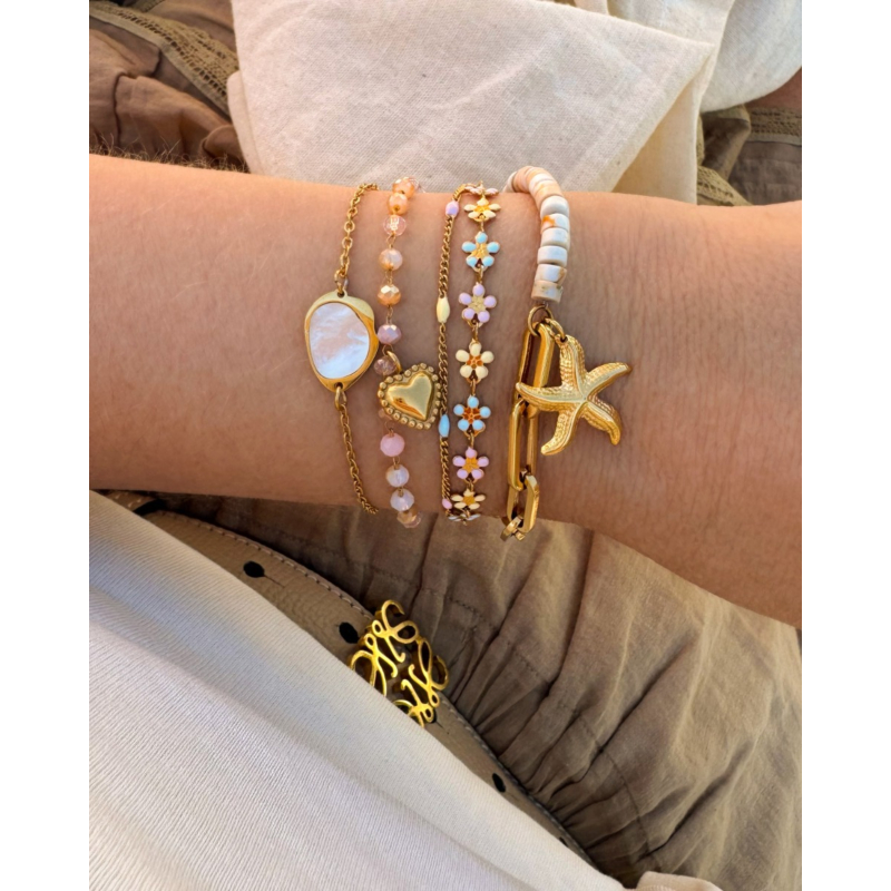 Armband parelmoer kleur goud