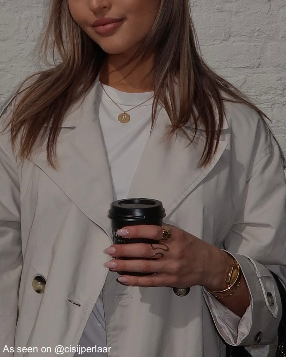 influencer met Finaste wave ring