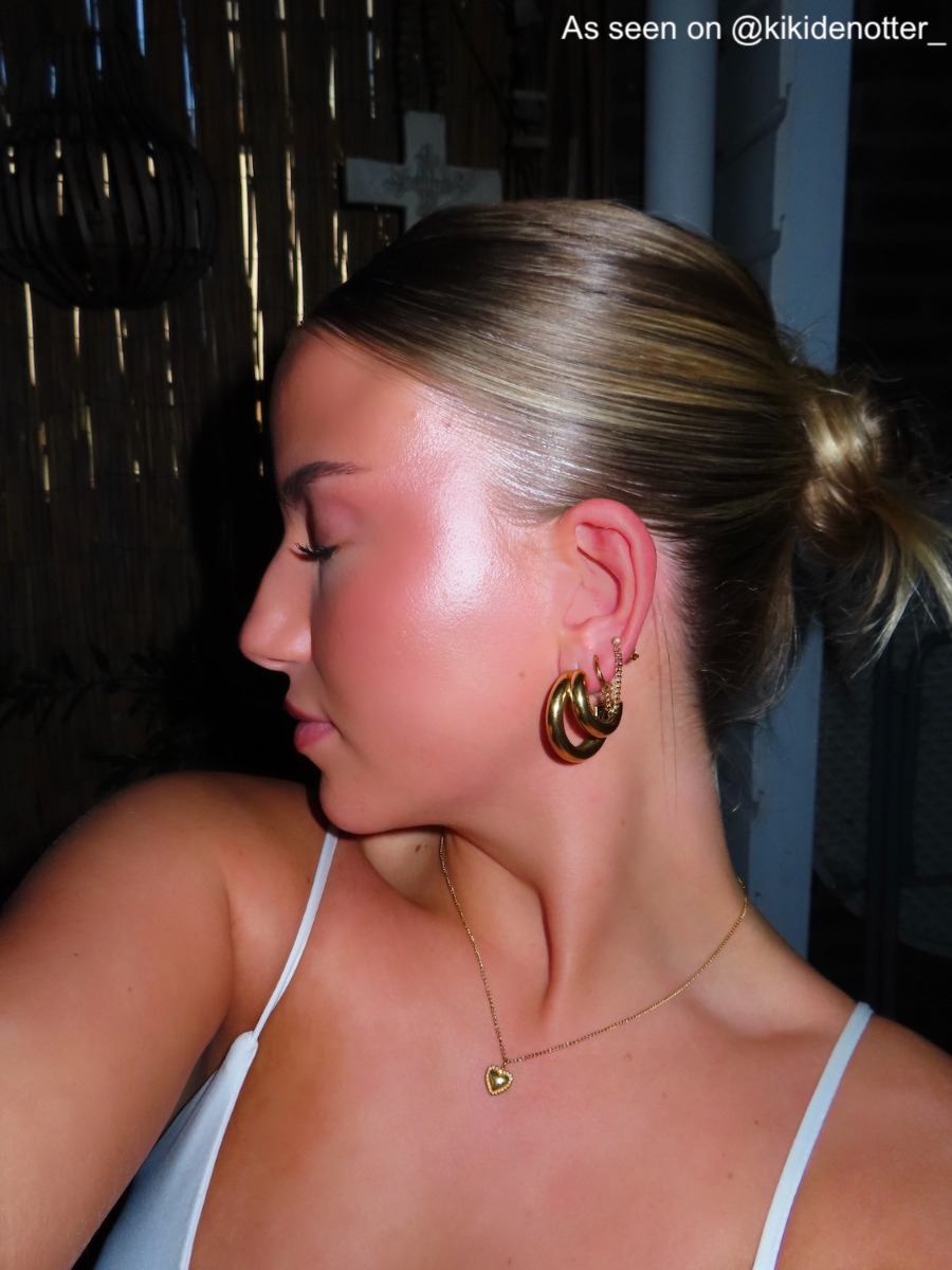 Ketting vintage hartje bij influencer