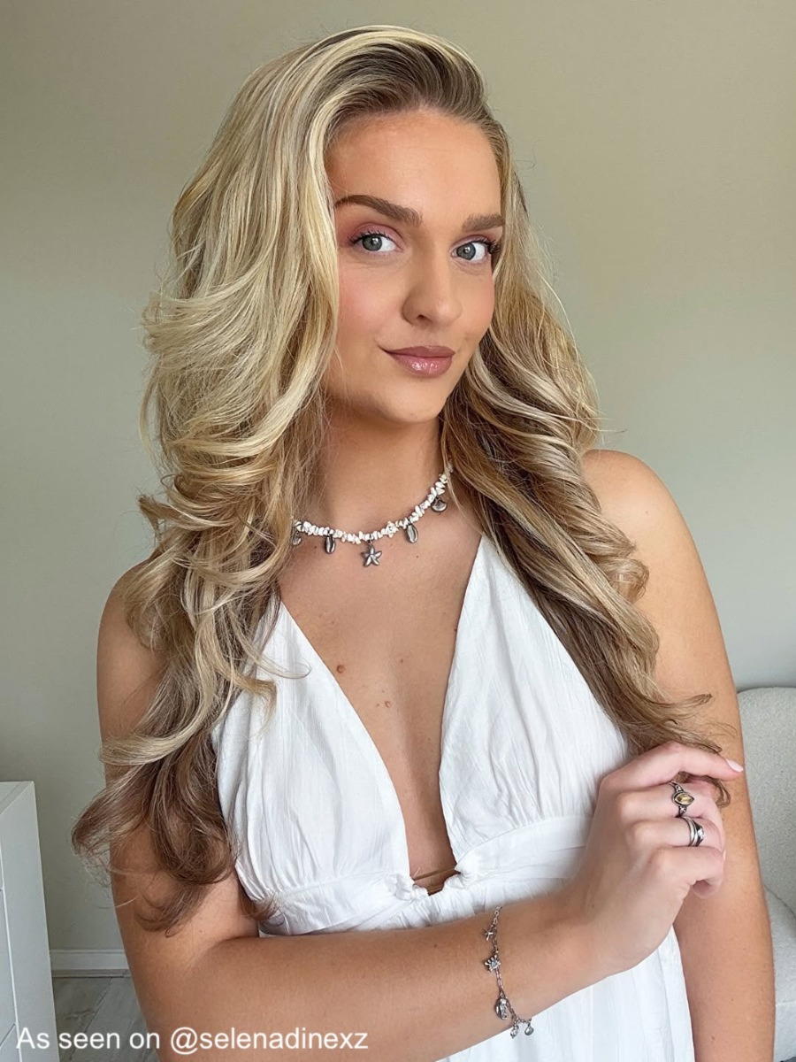 Zilveren zee bedel armband bij influencer.