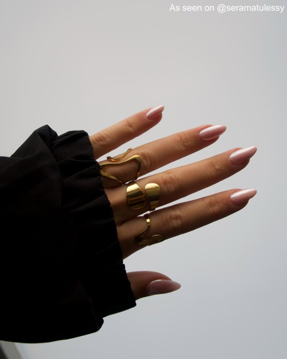 influencer met Finaste golven ring