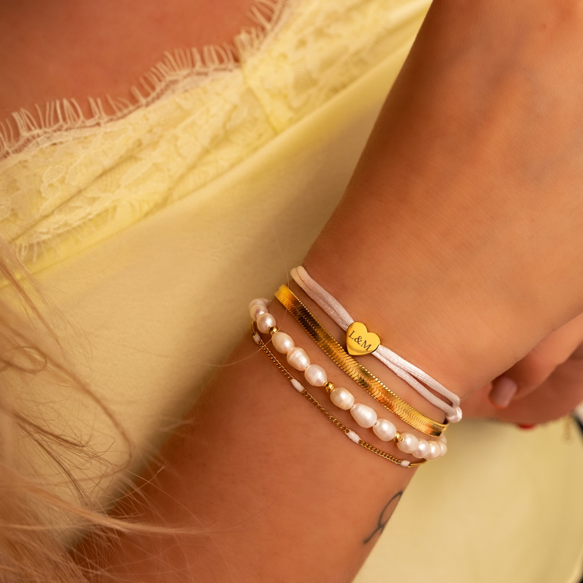 Parel armband bolletjes goud kleurig