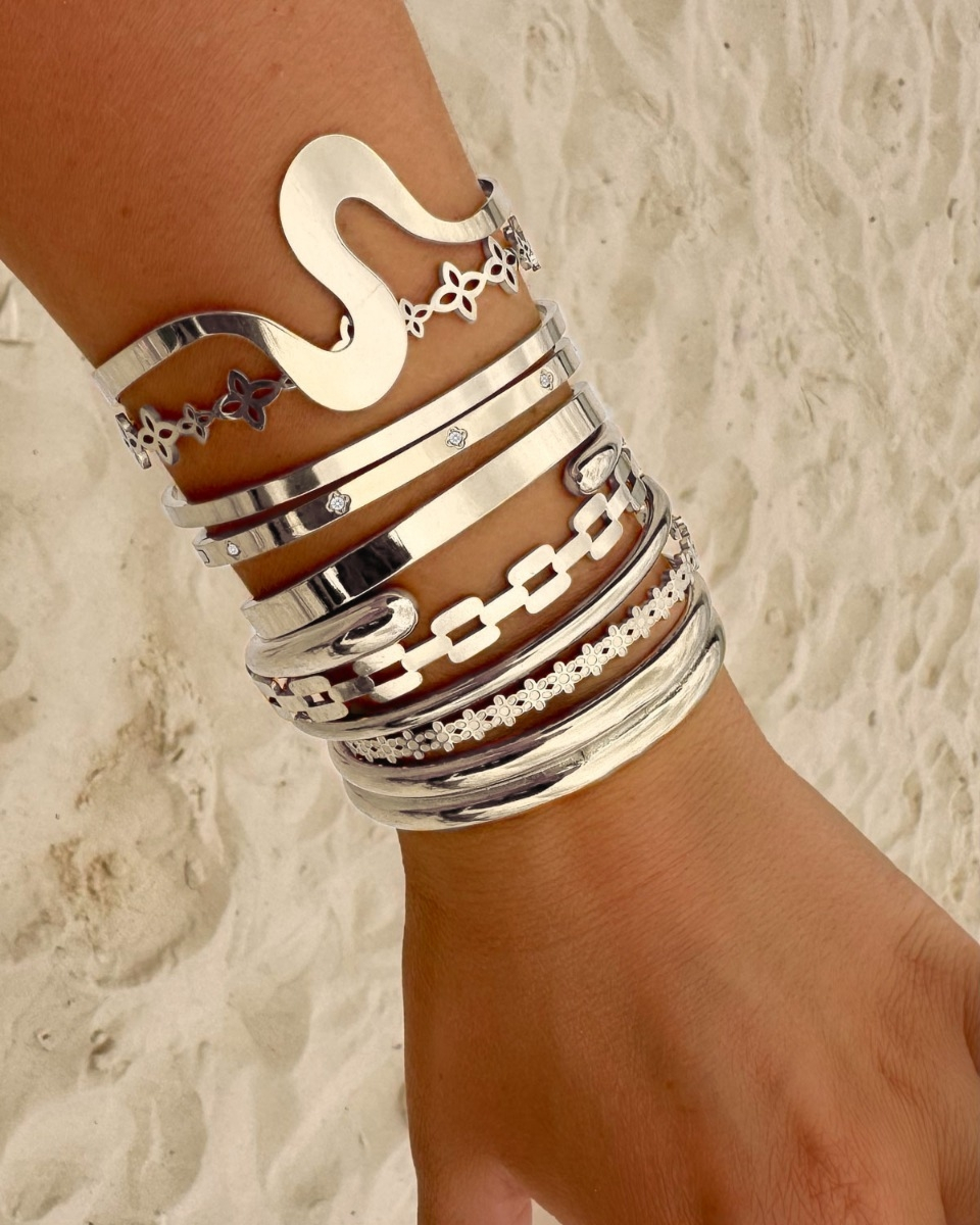 Zilveren bangle armparty