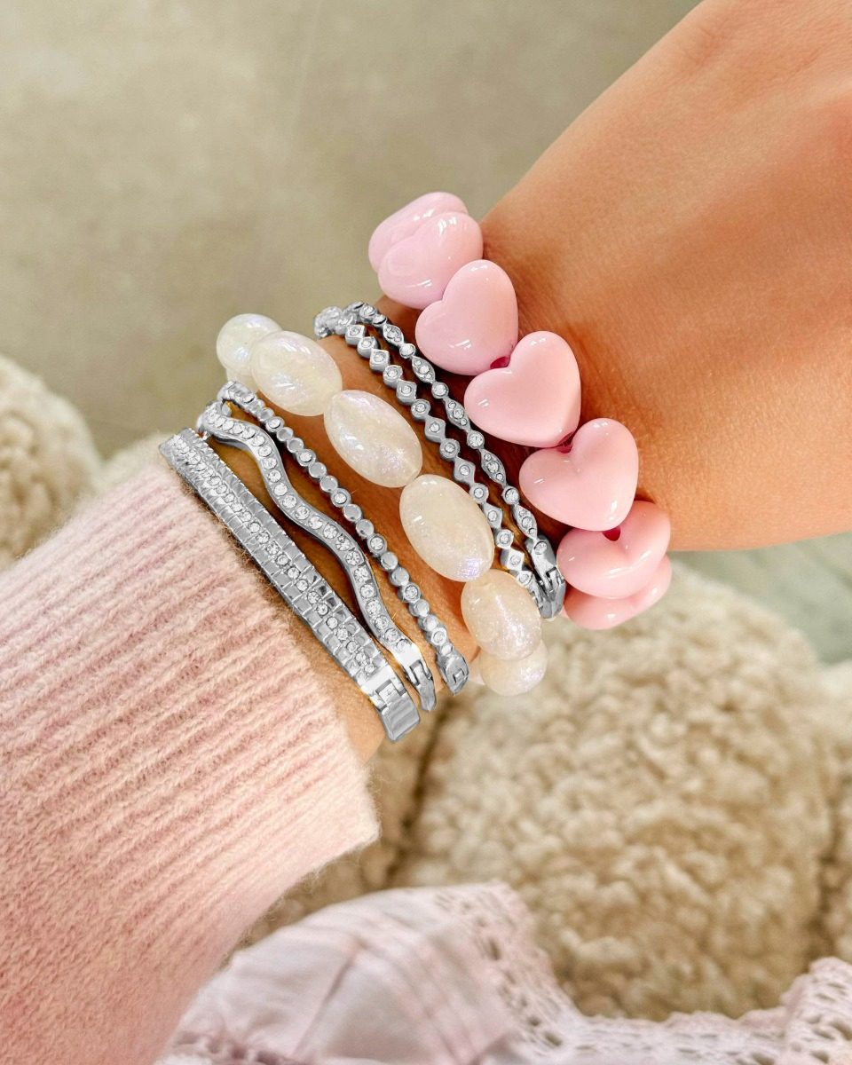 Zilveren armparty met steentjes bangle