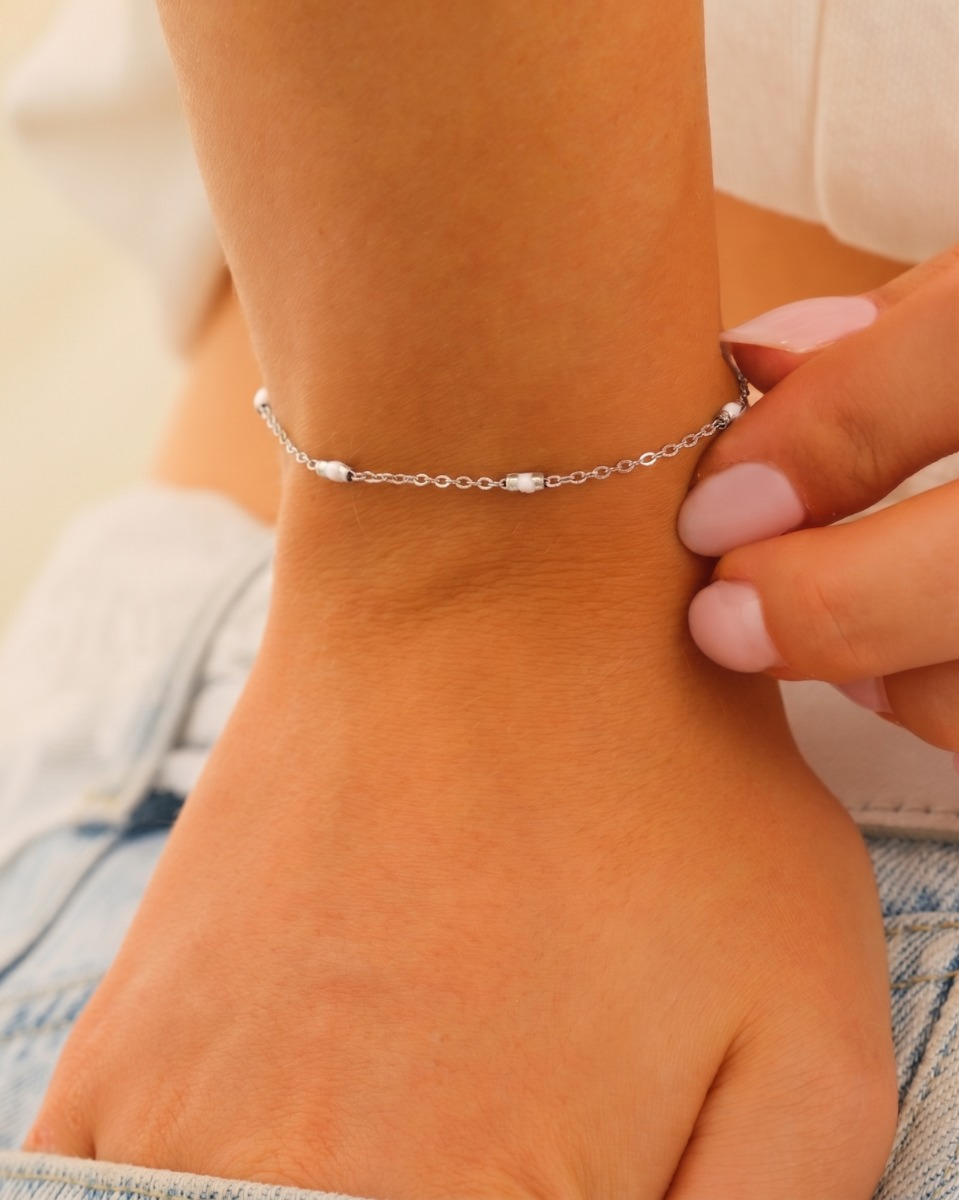 Armband met witte schakels zilver