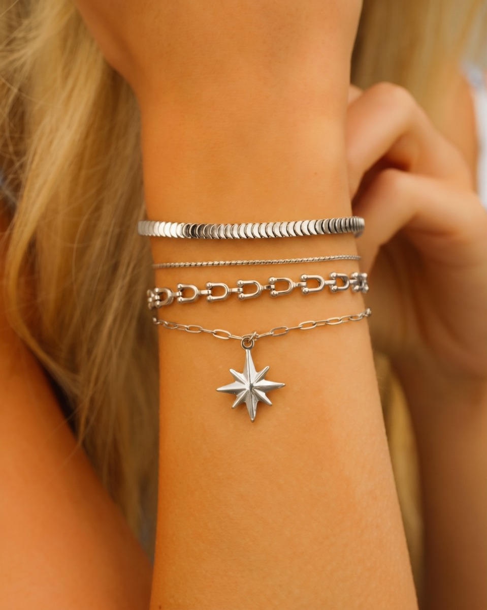 Zilveren armparty met chain armbanden