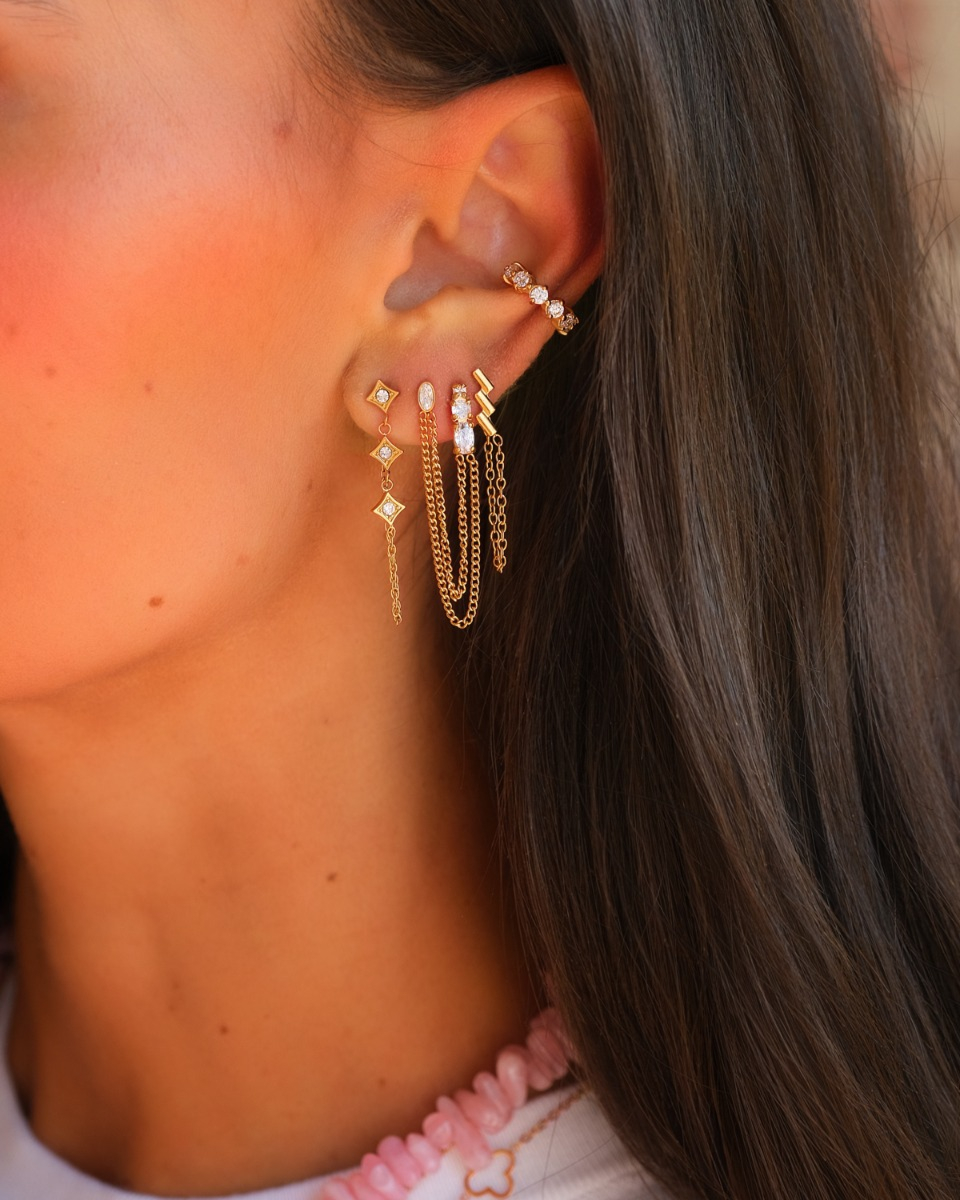 Gouden earparty met ketting oorbellen