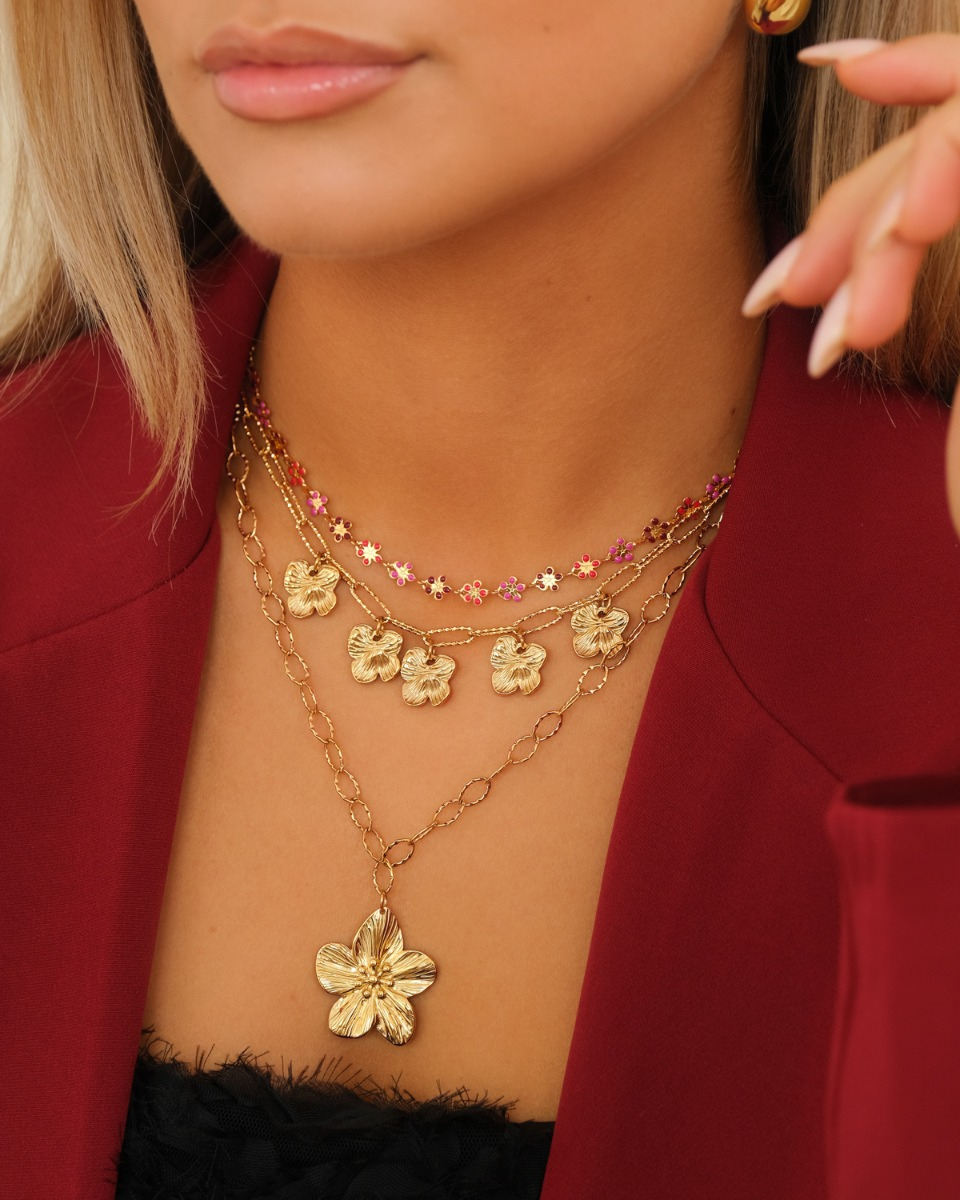 Gouden bloemen kettingen combinatie