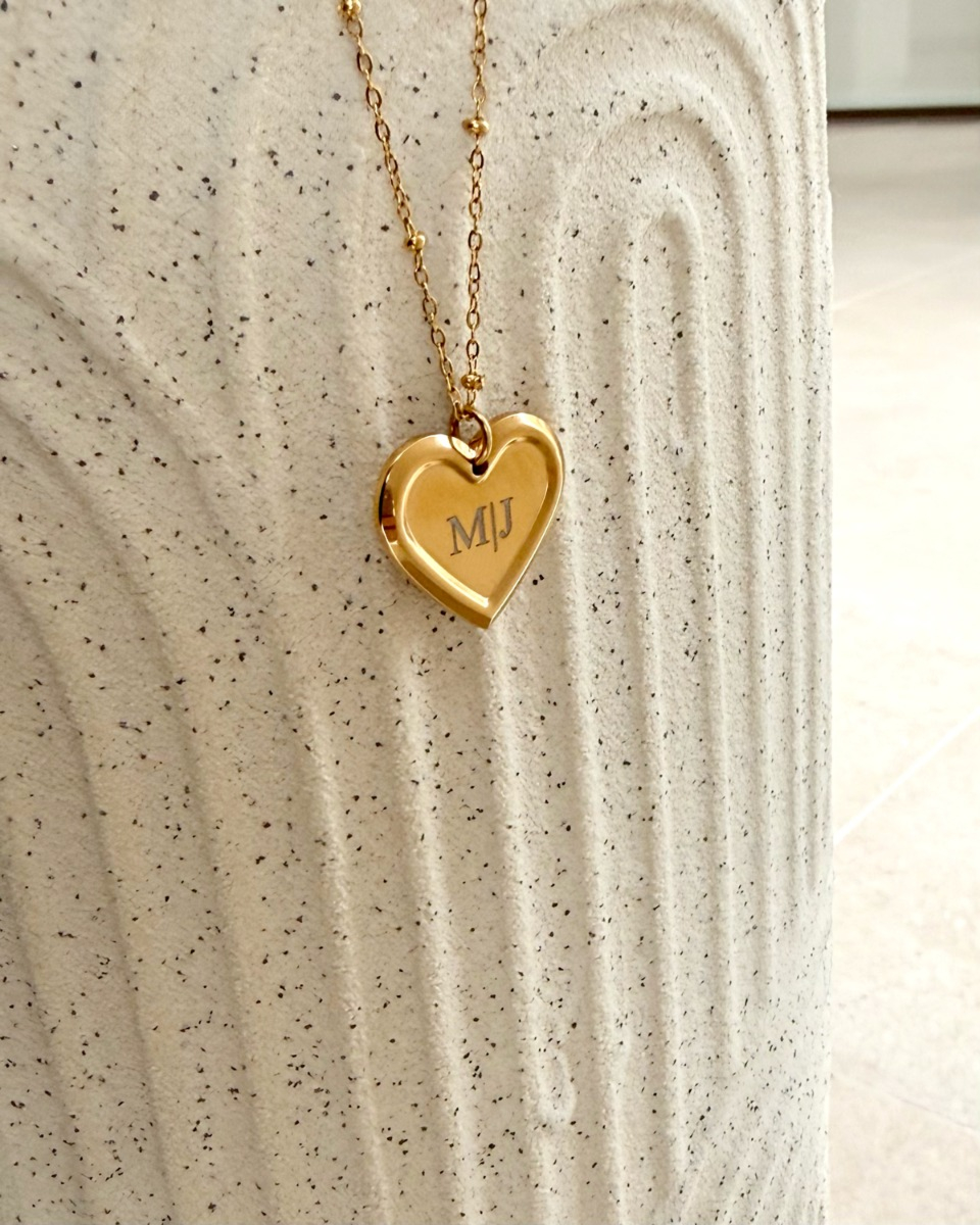 Gouden hartjes ketting met initialen