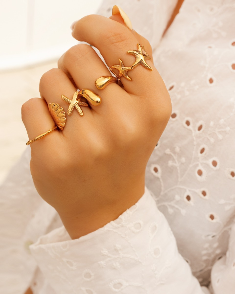 Gouden ringparty met zeesterren