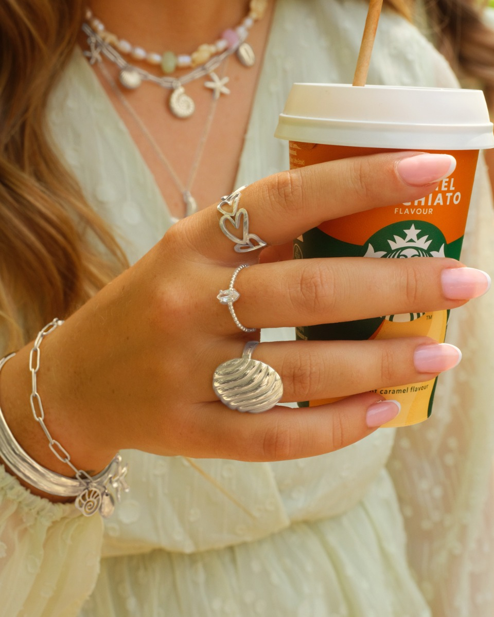zilveren ringen combinatie