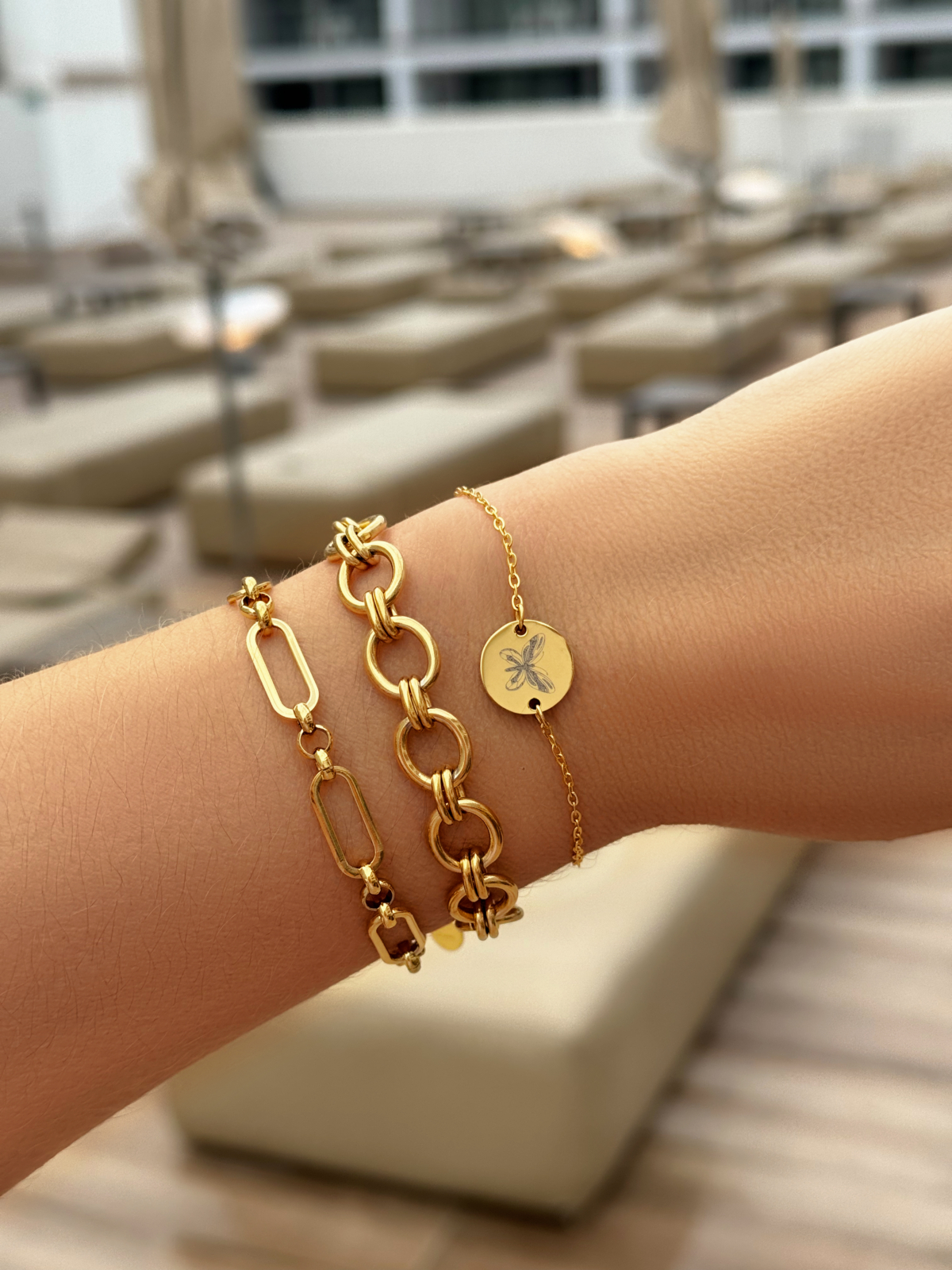Gouden chunky armbanden
