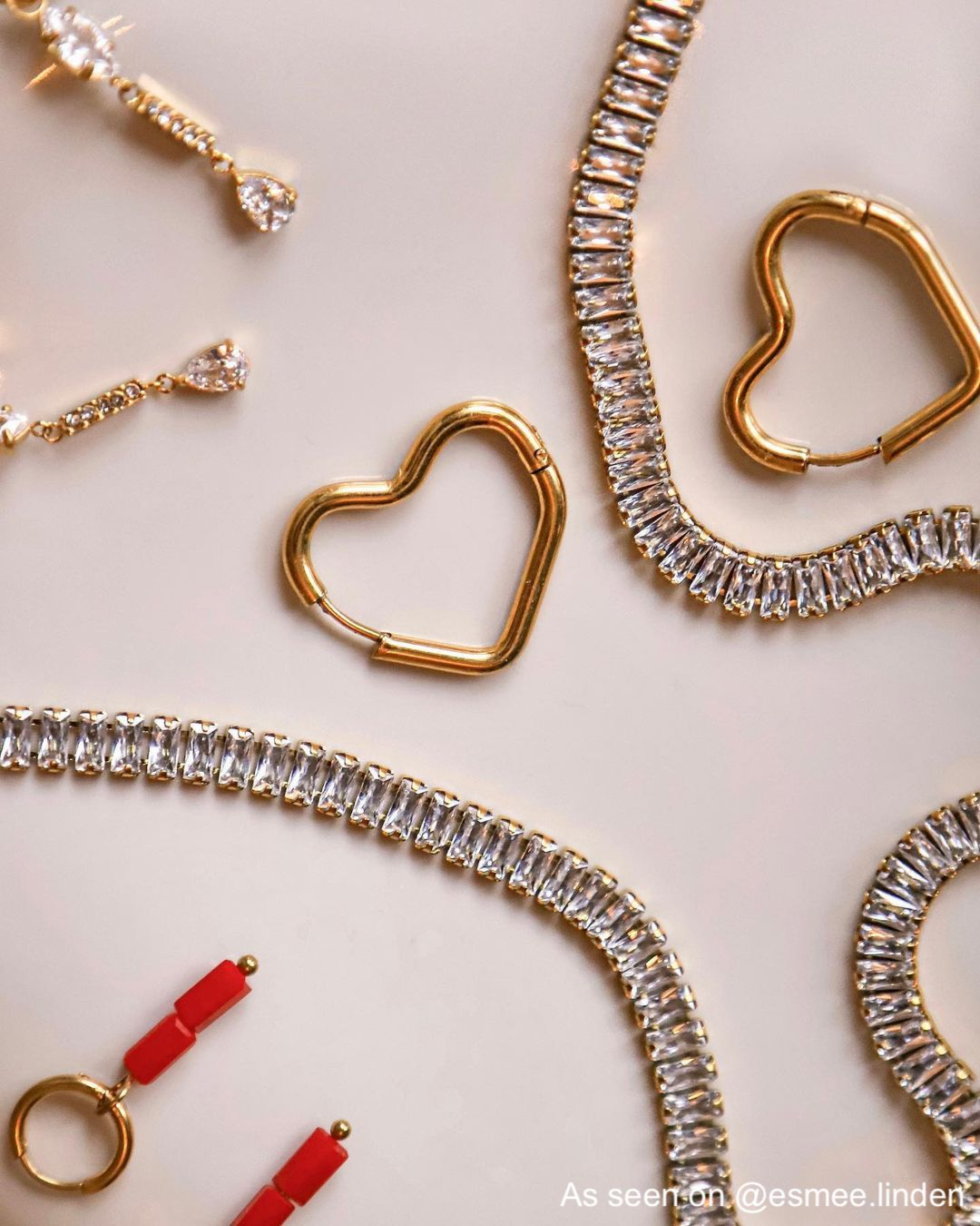 Open heart oorringen goudkleurig