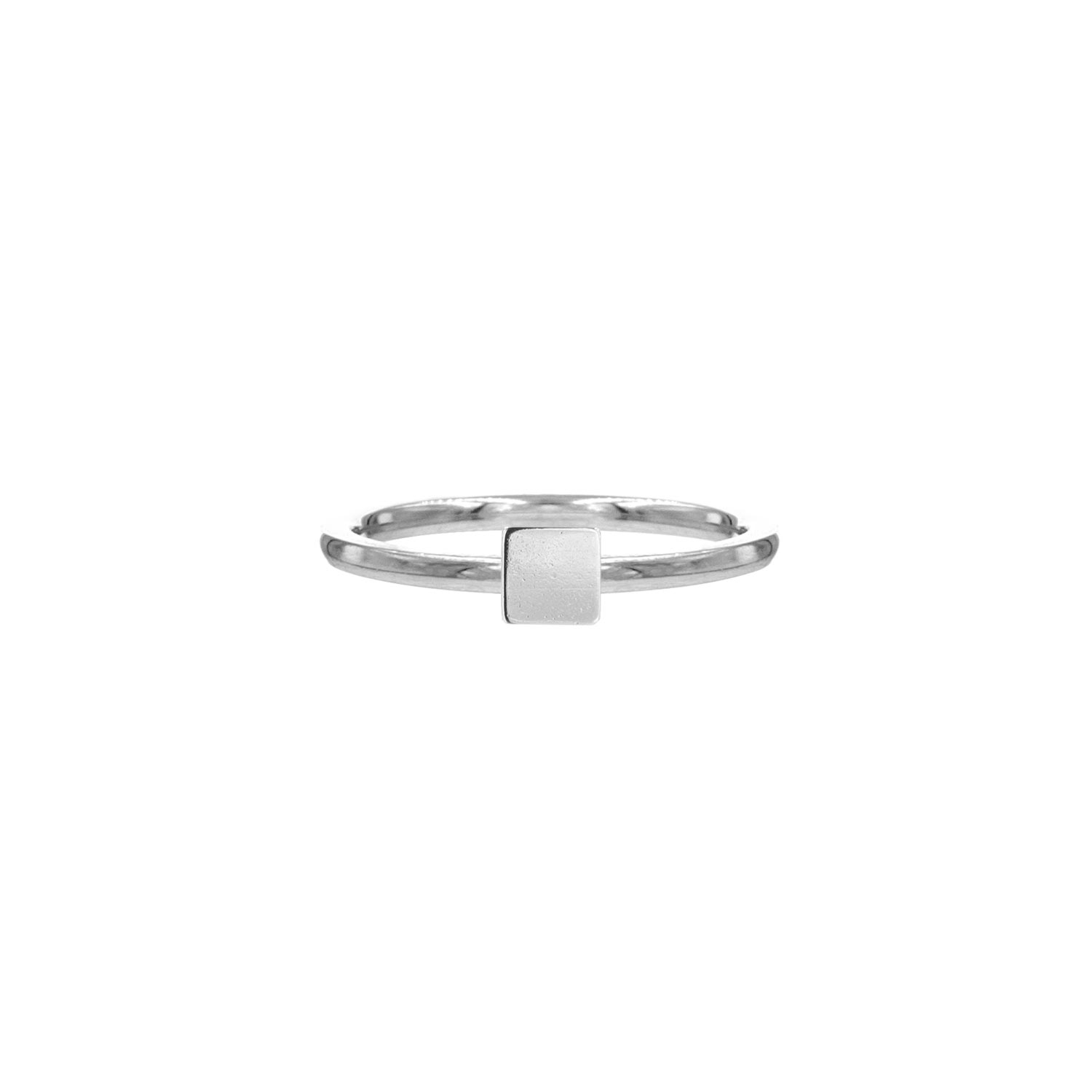 Ring met vierkantje zilver