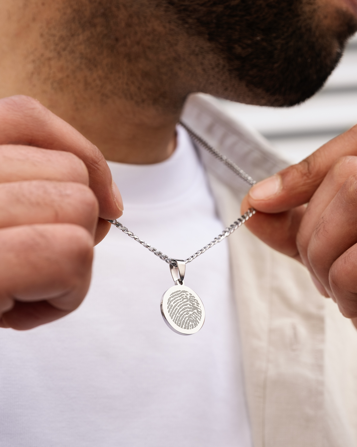 Mannen ketting met vingerafdruk