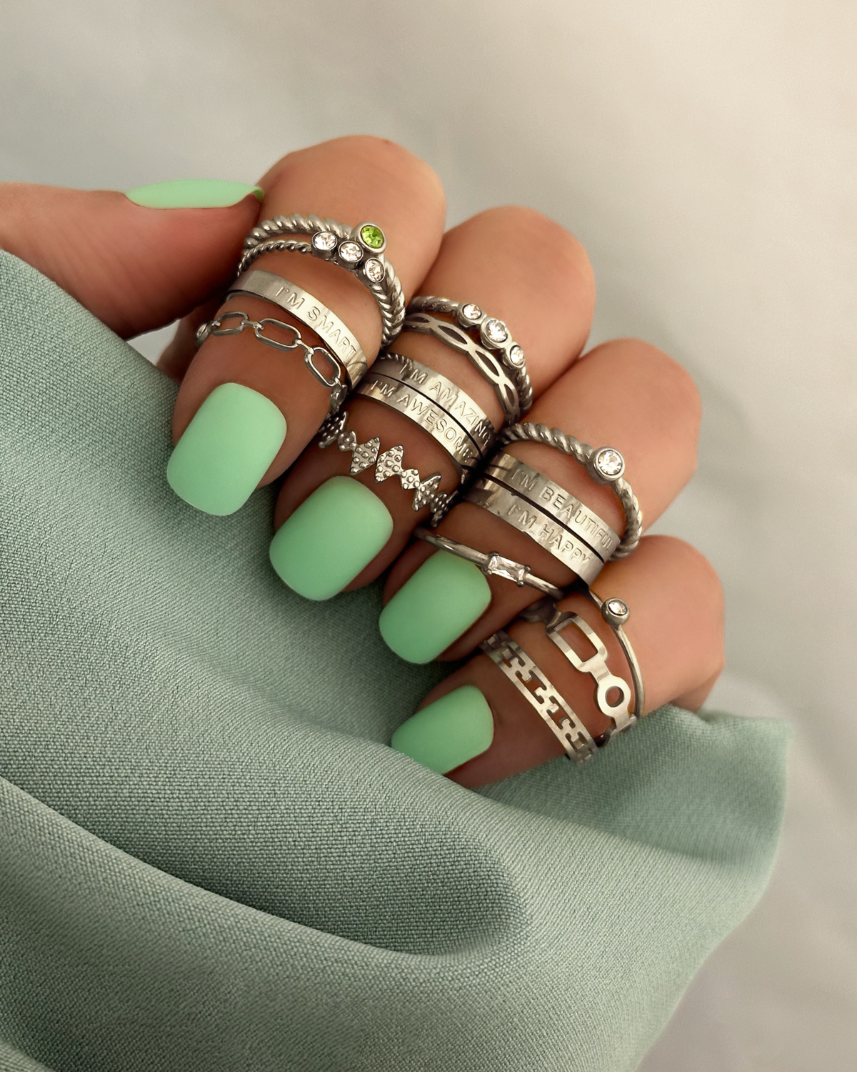 Zilverkleurige ringen