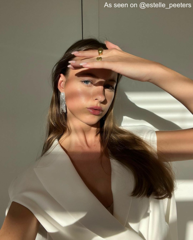 Influencer met Finaste sieraden