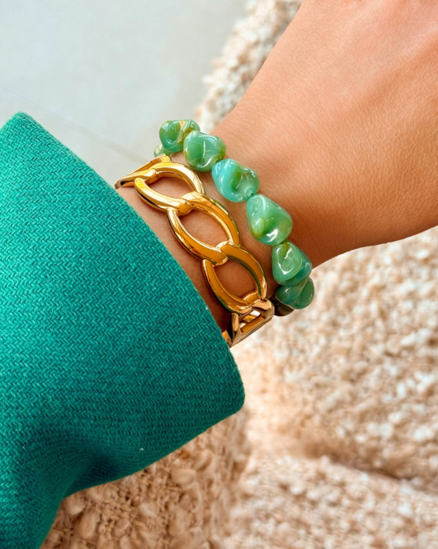 Armband met kralen en gouden bangle