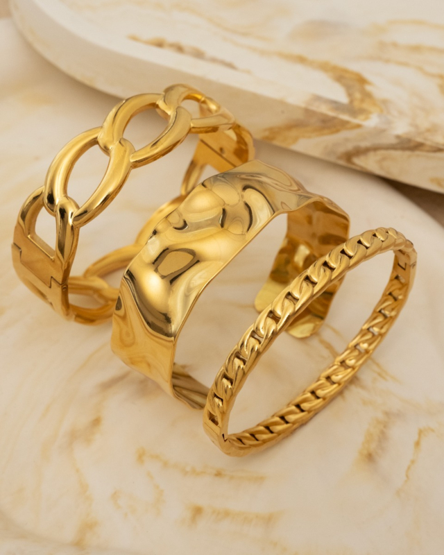 Gouden bangle combinatie