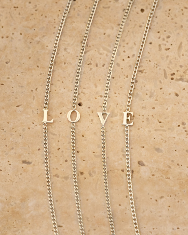 Mini initial kettingen love