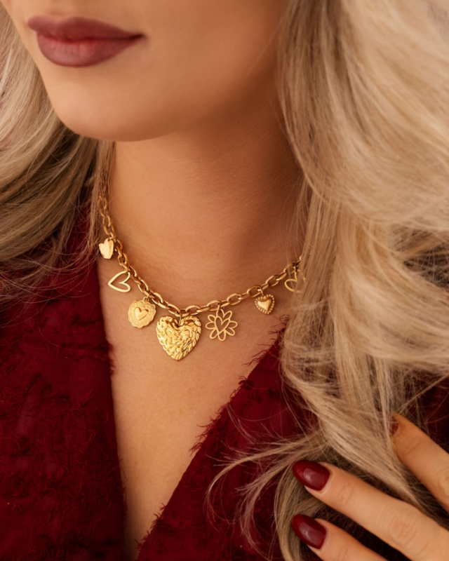 Hartjes bedelketting goud