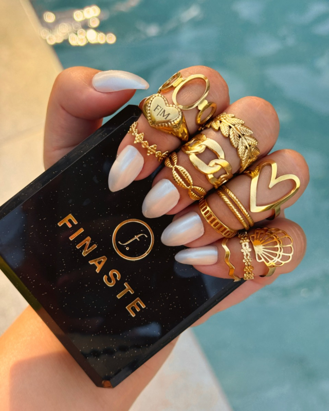 Gouden zomerse ringparty