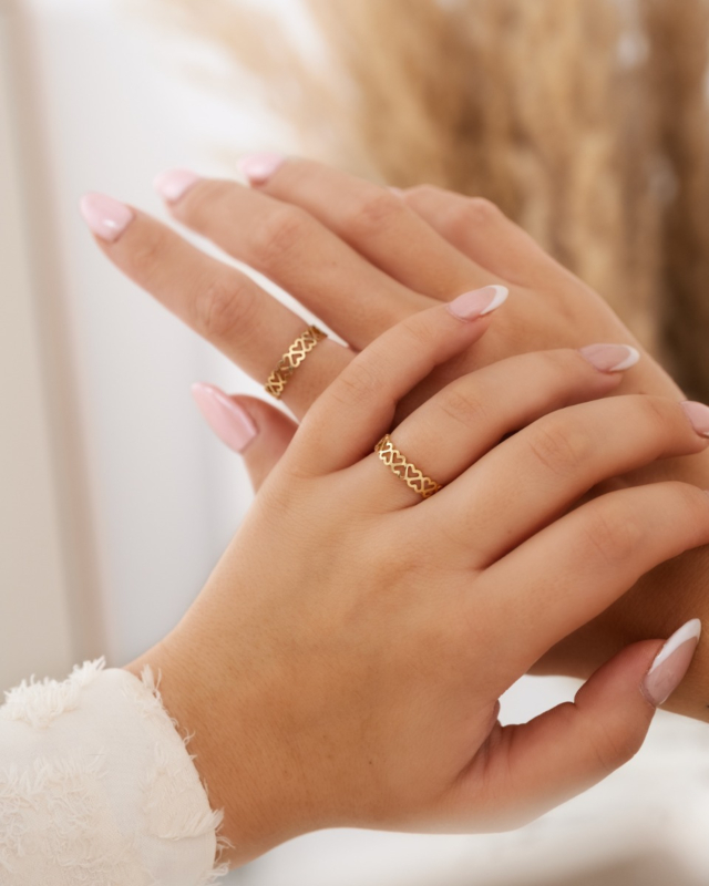 Gouden ringen set hartjes