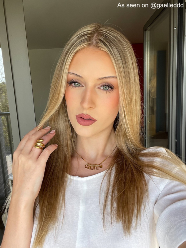 influencer met statement Finaste ring.