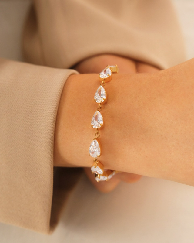 Steentjes armband goud