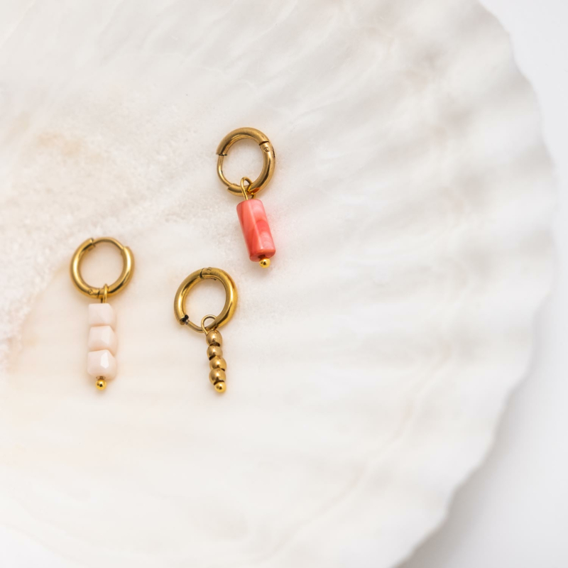 Shop jouw oorringetjes met steentjes in het goud
